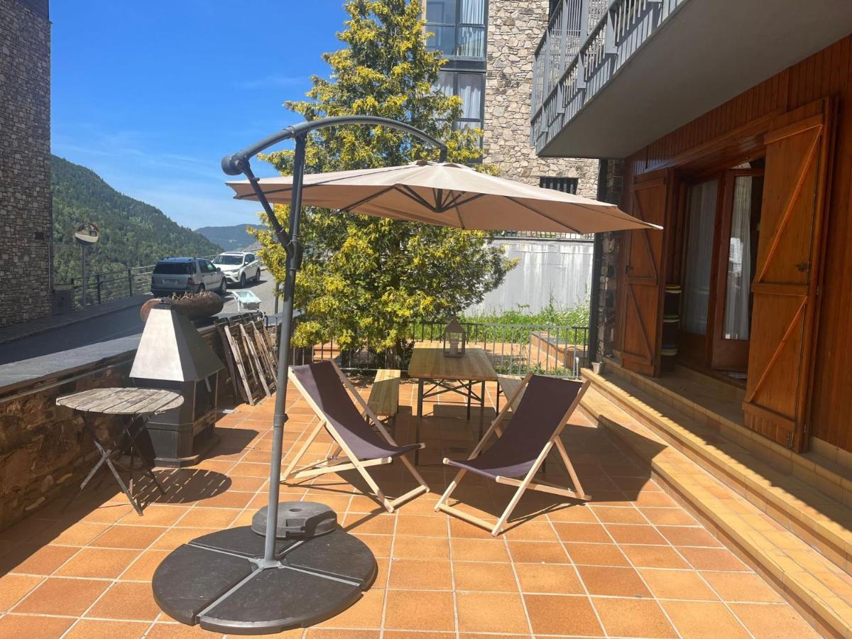 Una Terraza Con Encanto El Tarter Exterior foto